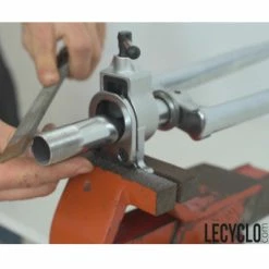 Guide De Sciage Super B Pour Pivot De Fourche 7 Guide De Sciage Super B Pour Pivot De Fourche -Range-vélos Soldes guide de sciage super b pour pivot de fourche full 4