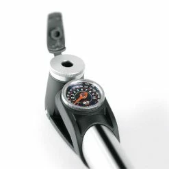 Pompe à Main Avec Manomètre Injex Control SKS 8 Pompe à Main Avec Manomètre Injex Control SKS -Range-vélos Soldes pompe a main avec manometre injex control sks full 3