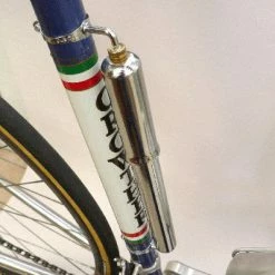 Brandless Support De Pompe Vintage Pour Cadre -Range-vélos Soldes support de pompe vintage pour cadre full 3